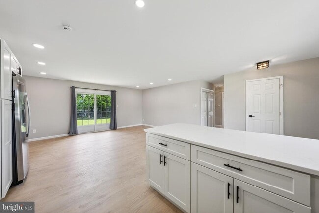 Building Photo - 5317 Oldcastle Ln