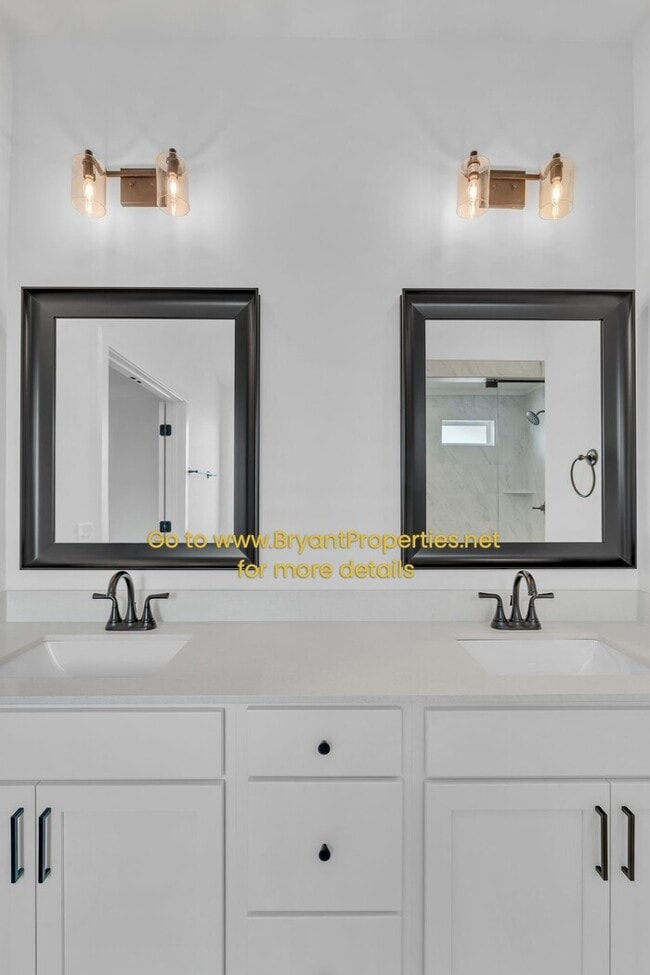 Building Photo - Gallatin - New 5-bedroom, 4-Baths