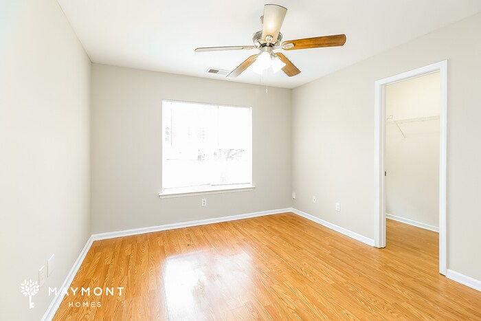 Building Photo - 1928 Bromwich Rd