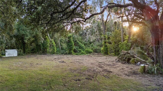 Building Photo - 4905 Nesmith Rd