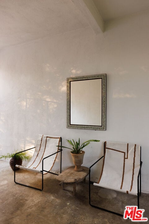 Building Photo - 1575 E Loma Alta Dr