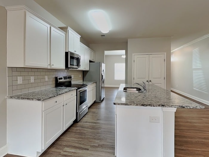 Building Photo - 3800 Sapphire Ridge Ct