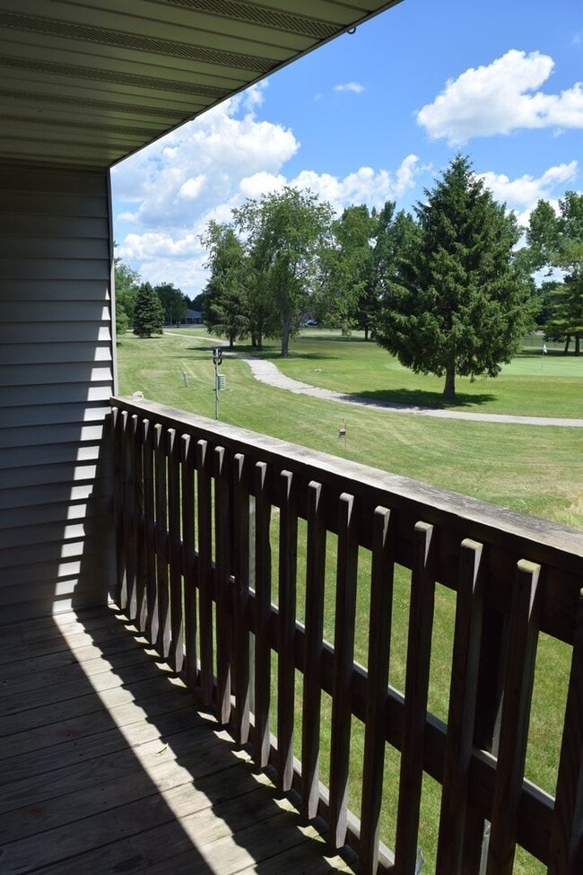 Interior Photo - Hartwell Drive