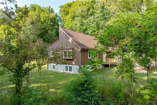 Building Photo - 141 Engles Rd