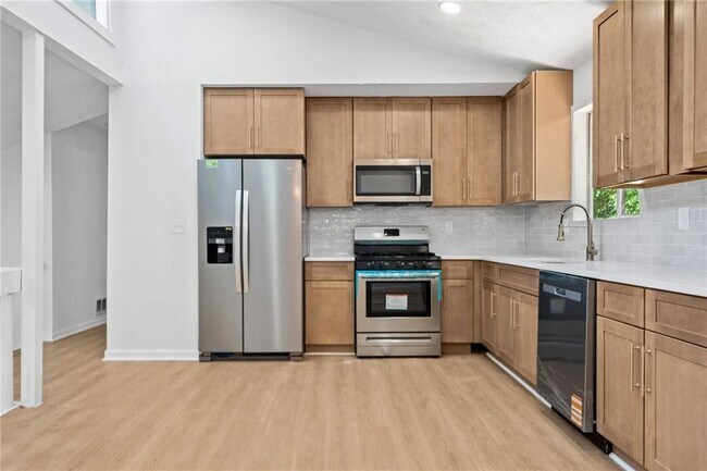 Building Photo - 4050 Daron Ct