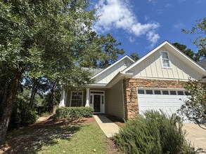 Building Photo - 1633 Shadowmoss Ave