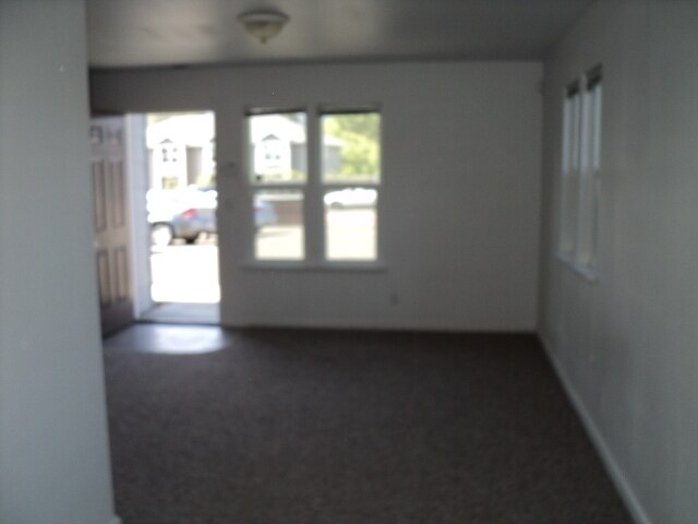 Building Photo - 521 Vance Lake Ln