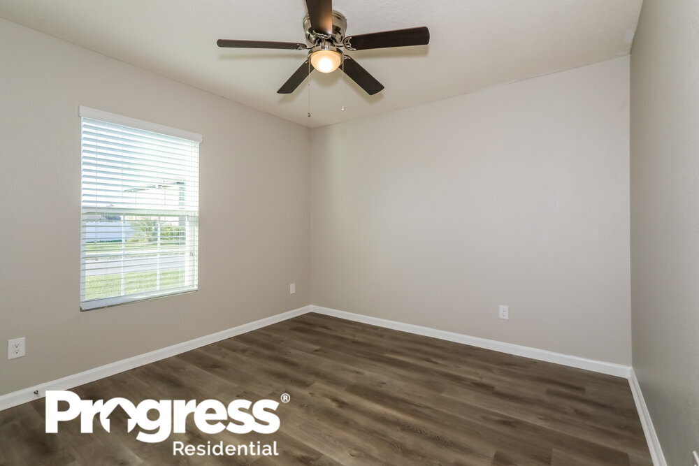 Building Photo - 3426 Canyon Falls Dr