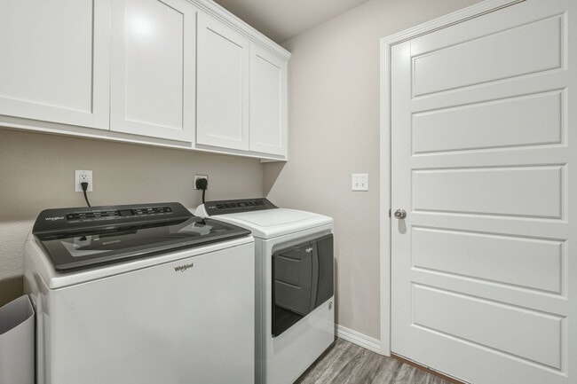 Building Photo - 9 Purfleet Dr