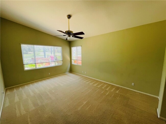 Building Photo - 30962 Crystalaire Dr