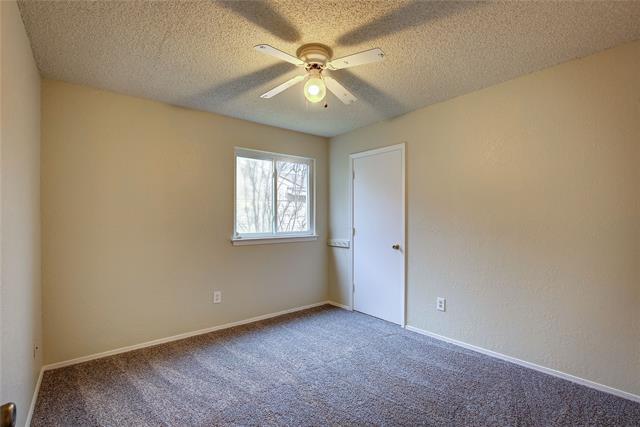Building Photo - 5307 School Hill Cir