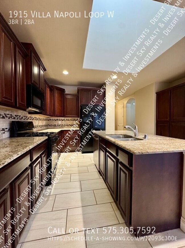 Building Photo - 1915 Villa Napoli Loop W