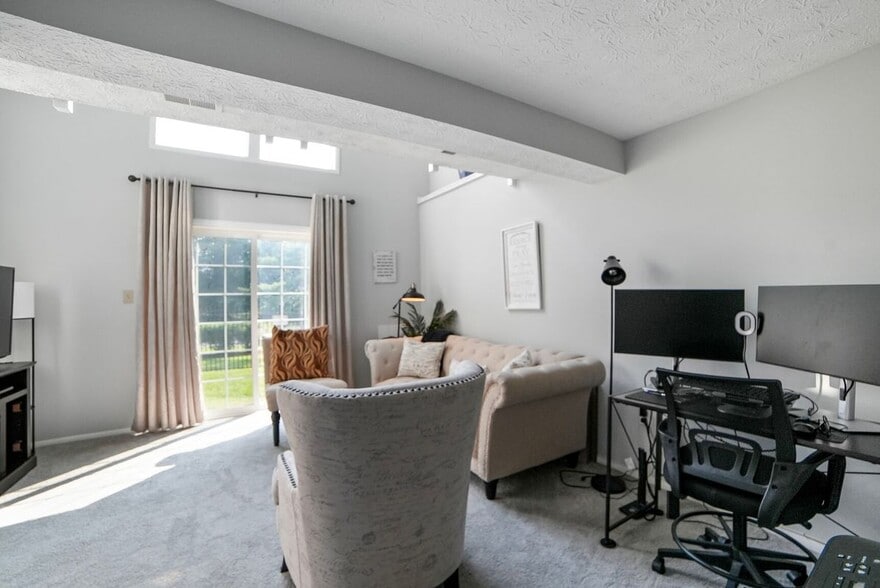 Building Photo - 3650 Castle Terrace