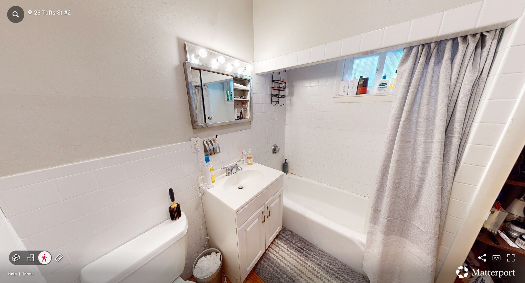 Building Photo - 25 Tufts St