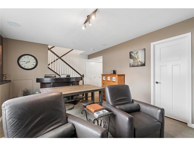 Building Photo - 8957 SW Village Loop