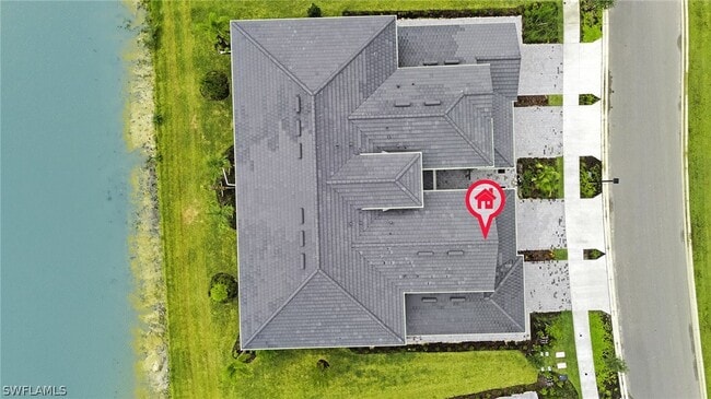 Building Photo - 15975 Grassland Ln