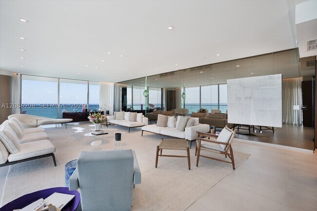 Building Photo - 10203 Collins Ave