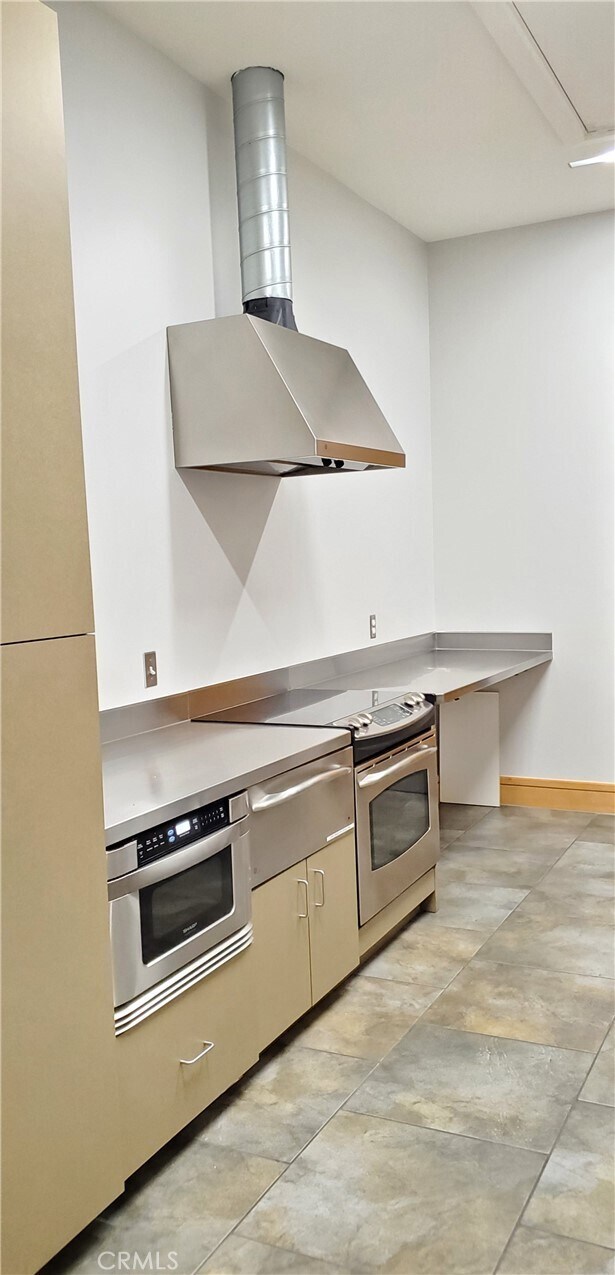 Building Photo - 21 Gramercy