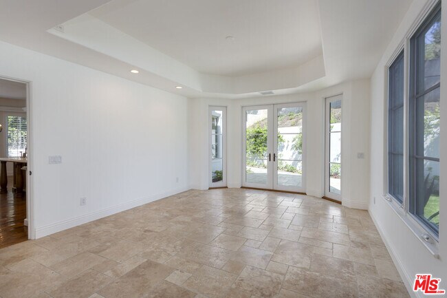 Building Photo - 763 Patterson Pl