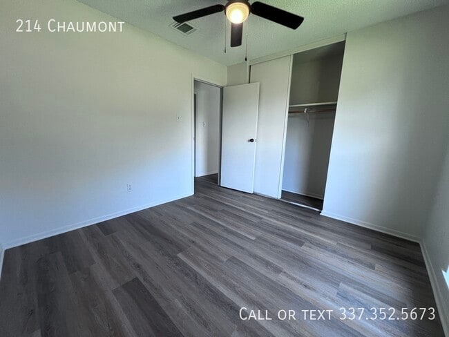 Building Photo - 214 Chaumont-