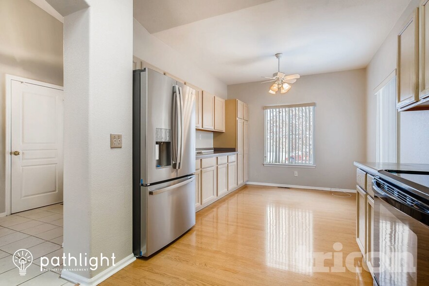 Building Photo - 633 Golden Eagle Dr