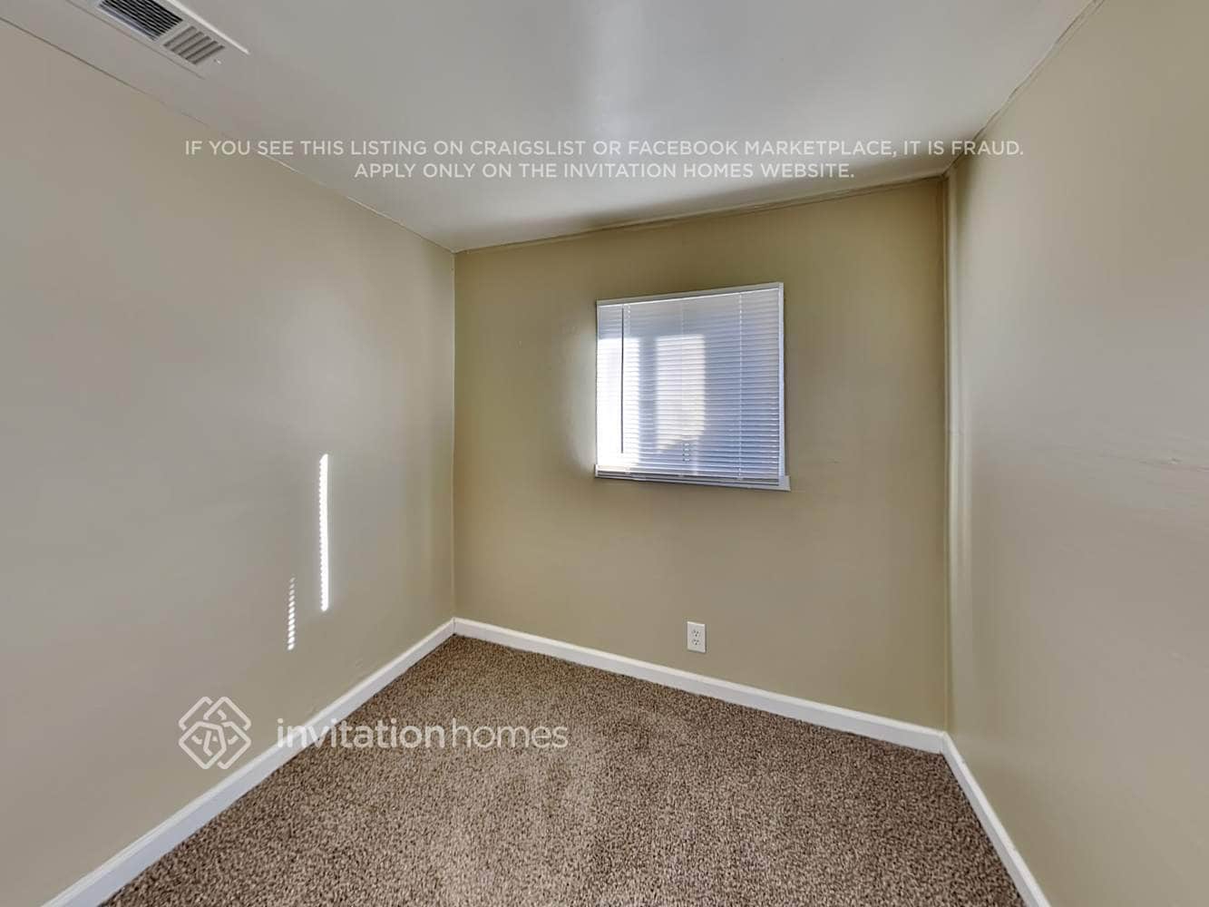 Building Photo - 17957 Orange Way