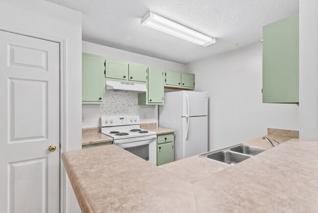 Building Photo - 112 Kobe Dr