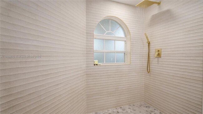 Building Photo - 6152 SW Banks St