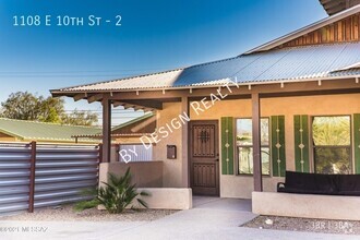 Building Photo - Modern 3 Bed 3 Bath - Less than 1 Mile to ...