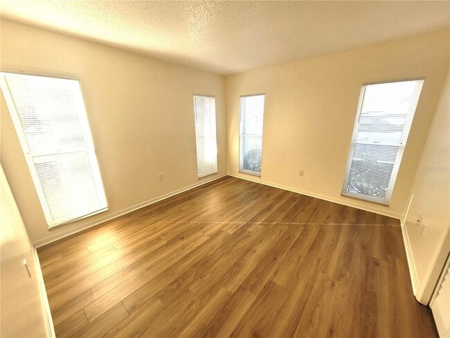 Building Photo - 4007 Audubon Dr