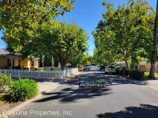 Building Photo - 3 br, 1.5 bath House - 3272 Sun Valley Avenue