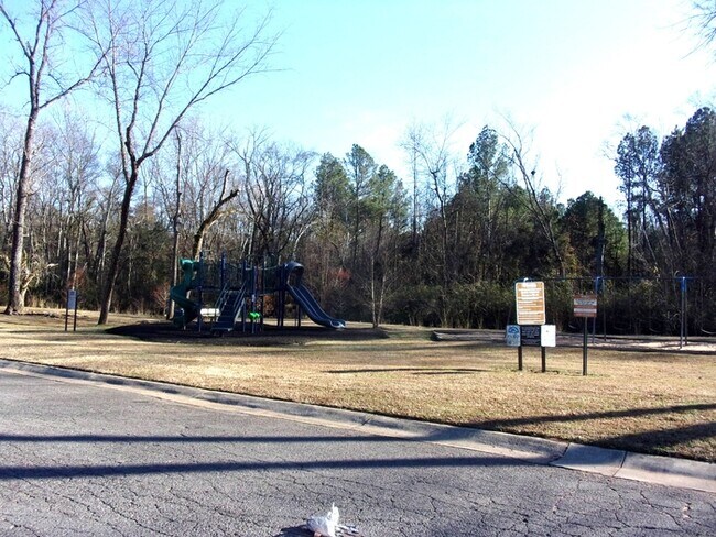 Building Photo - 1956 Doby Dr