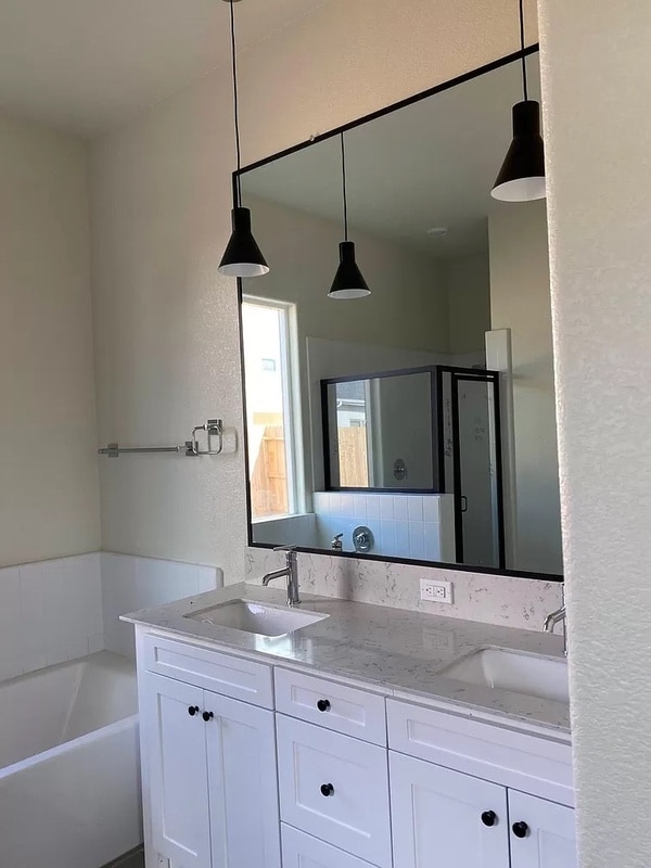 Building Photo - 2467 Valverde Dr