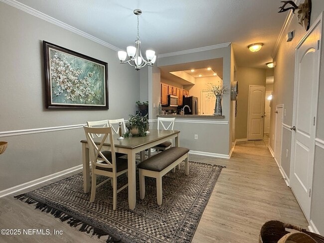 Building Photo - 10200 Belle Rive Blvd