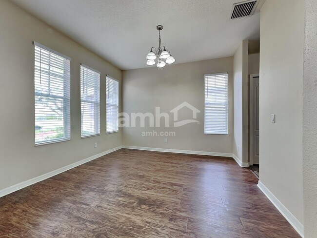 Building Photo - 5344 Clover Mist Dr