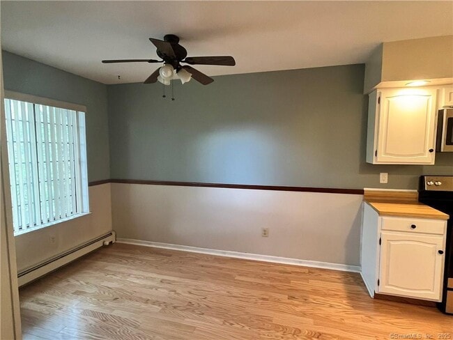 Building Photo - 23 Canterbury Ct