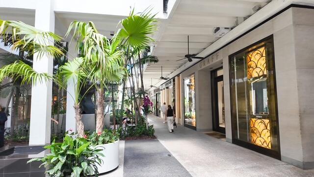 Building Photo - 18021 Biscayne Blvd