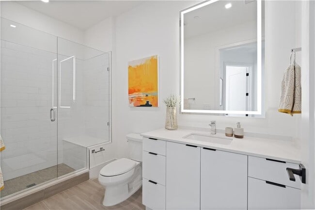 Building Photo - 788 West Marietta St NW