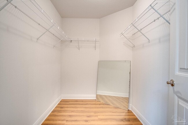 Building Photo - 3012 N 33rd Ave