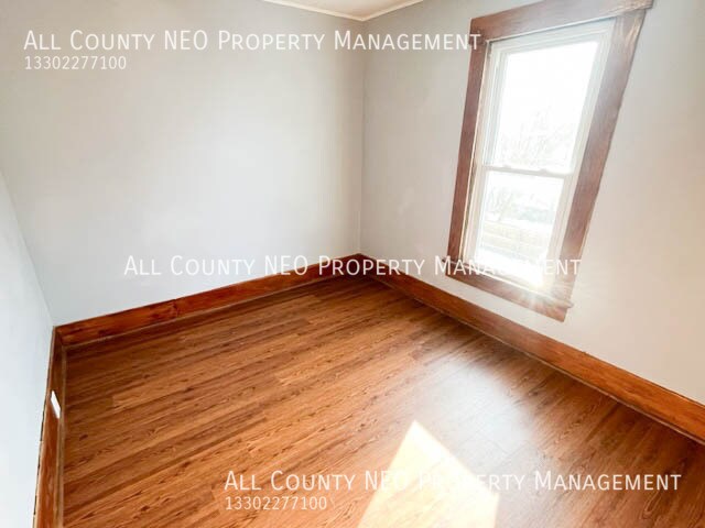 Building Photo - 2163 13th St SW