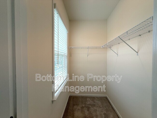 Building Photo - 14929 Baldridge Dr