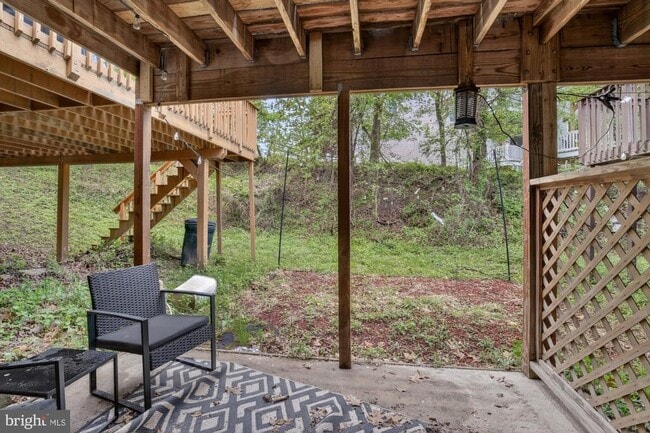 Building Photo - 313 Sage Ln