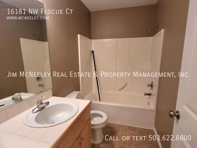 Building Photo - 16181 NW Fescue Ct