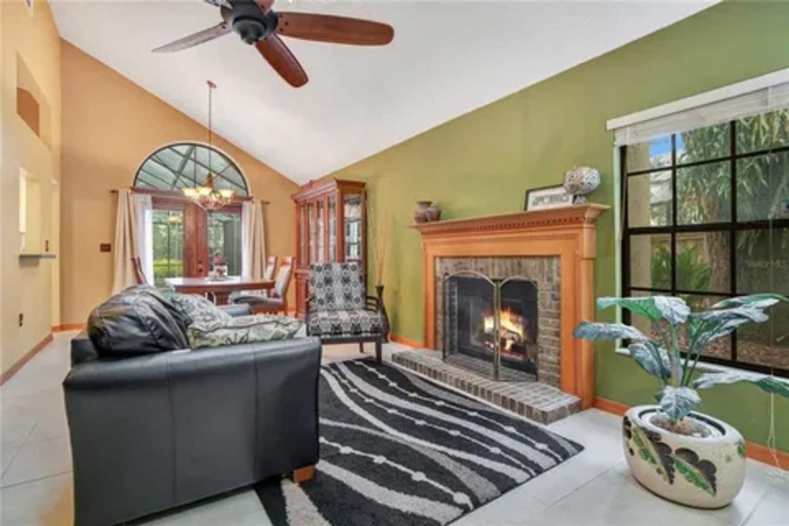 Building Photo - 1061 Piedmont Oaks Dr