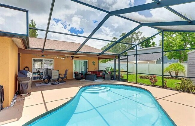 Building Photo - 7316 Caladesia Dr