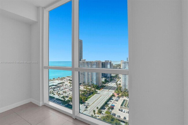 Building Photo - 1945 S Ocean Dr