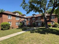 Building Photo - 355 Highland Ave SW