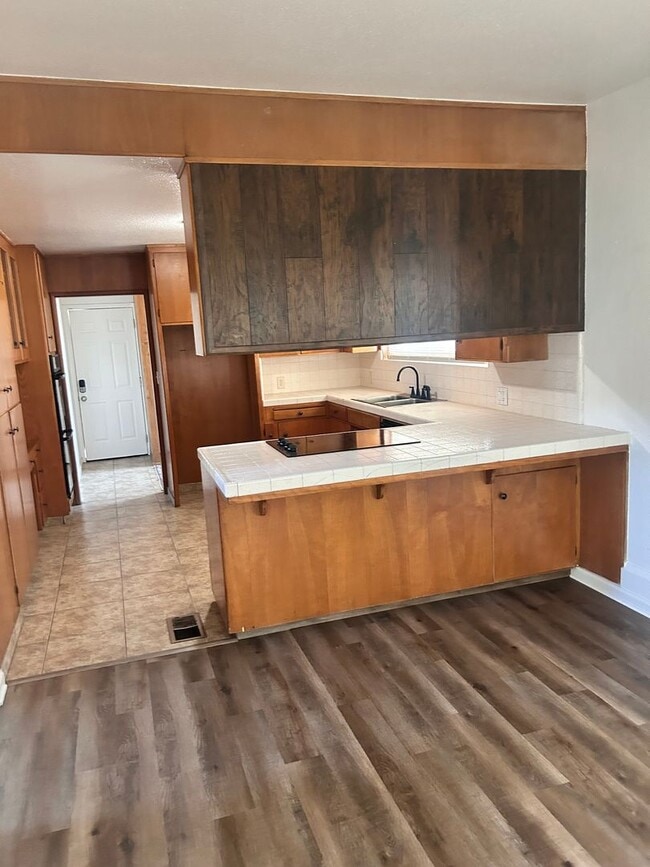 Building Photo - Charming 4 Bedroom/2 Bath Home in Modesto Ca