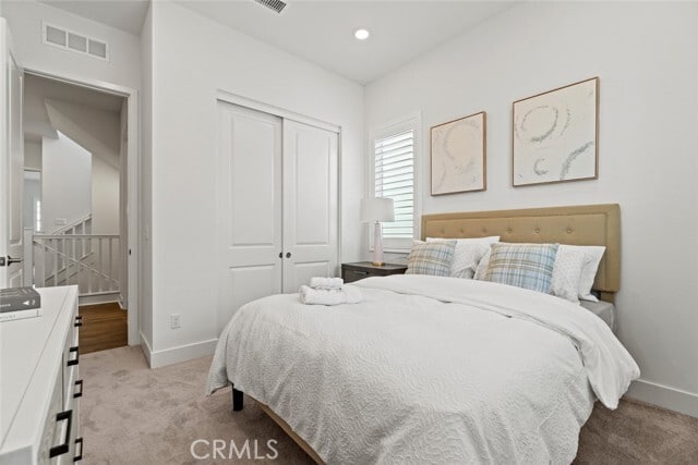 Building Photo - 9337 Astor