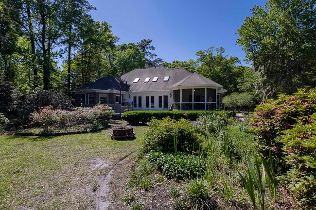 Building Photo - 133 Old Augusta Dr